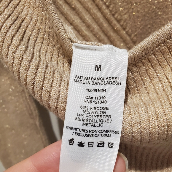 Gold sparkle open-back bodysuit - Picture 6 of 7